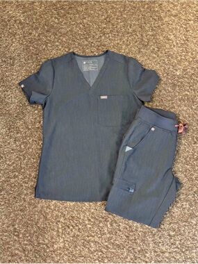 Figs XS heather denim scrub set